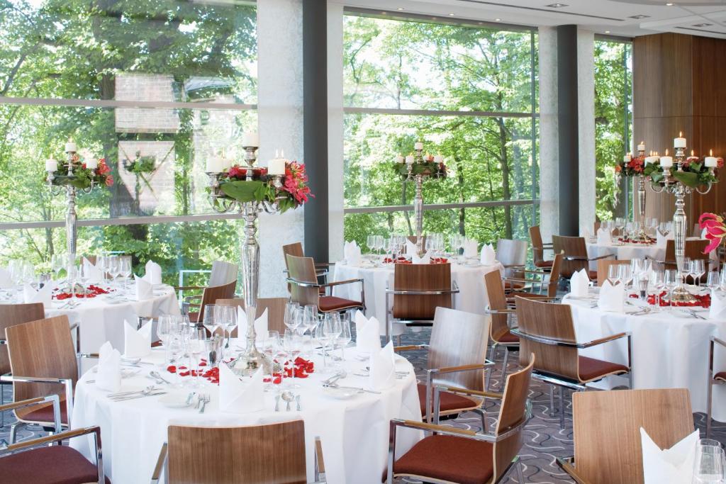 movenpick-hote-hamburg-4 movenpick hotel hamburg restaurant