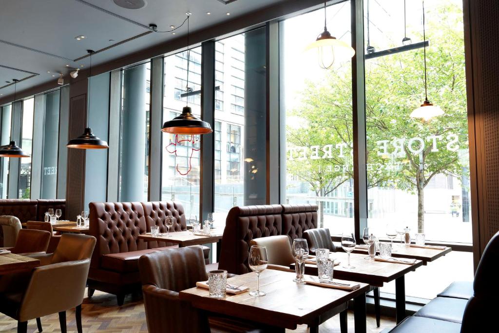 double-tree-by-hilton-manchester-piccadilly-5 double tree by hilton manchester piccadilly restaurant